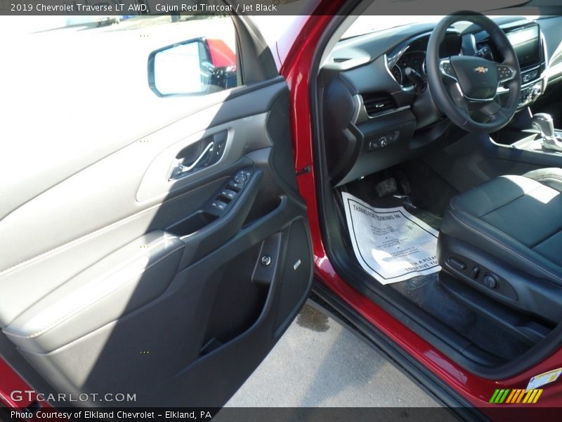 Cajun Red Tintcoat / Jet Black 2019 Chevrolet Traverse LT AWD