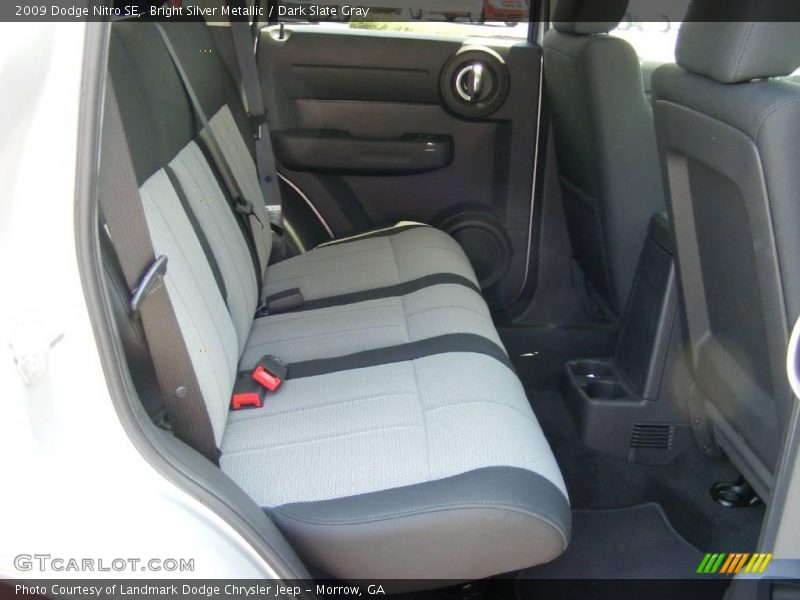 Bright Silver Metallic / Dark Slate Gray 2009 Dodge Nitro SE