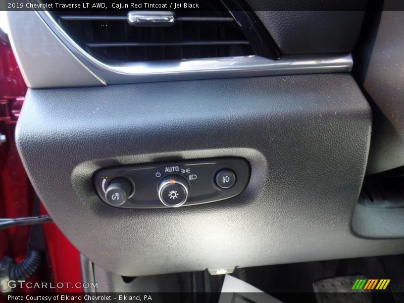 Cajun Red Tintcoat / Jet Black 2019 Chevrolet Traverse LT AWD