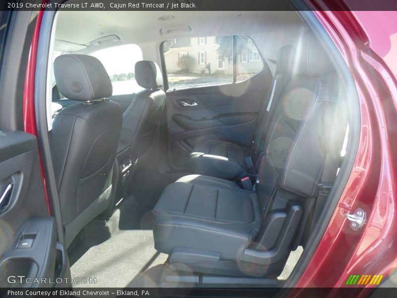 Cajun Red Tintcoat / Jet Black 2019 Chevrolet Traverse LT AWD