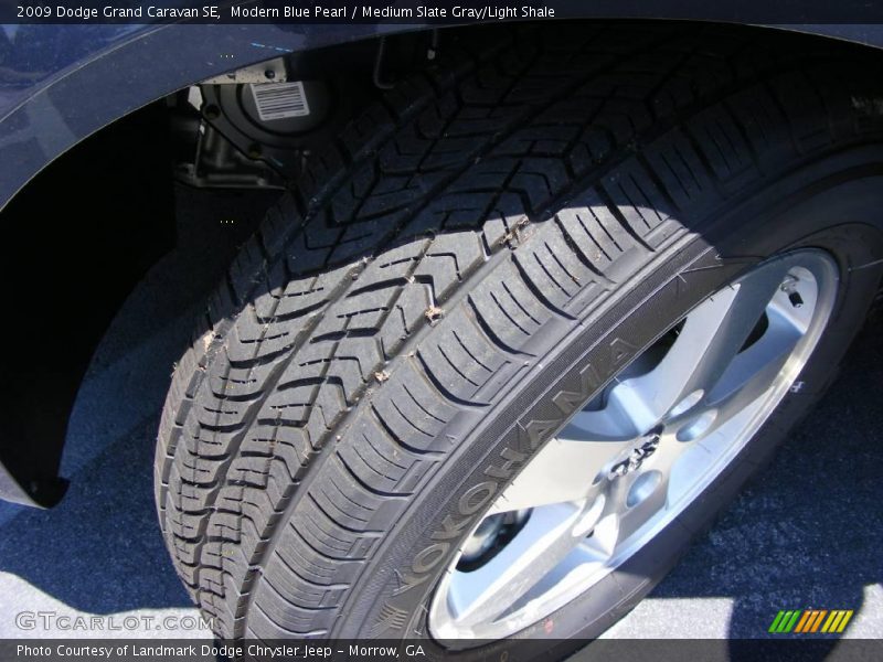 Modern Blue Pearl / Medium Slate Gray/Light Shale 2009 Dodge Grand Caravan SE
