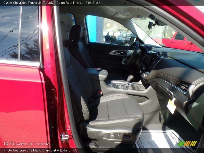 Cajun Red Tintcoat / Jet Black 2019 Chevrolet Traverse LT AWD