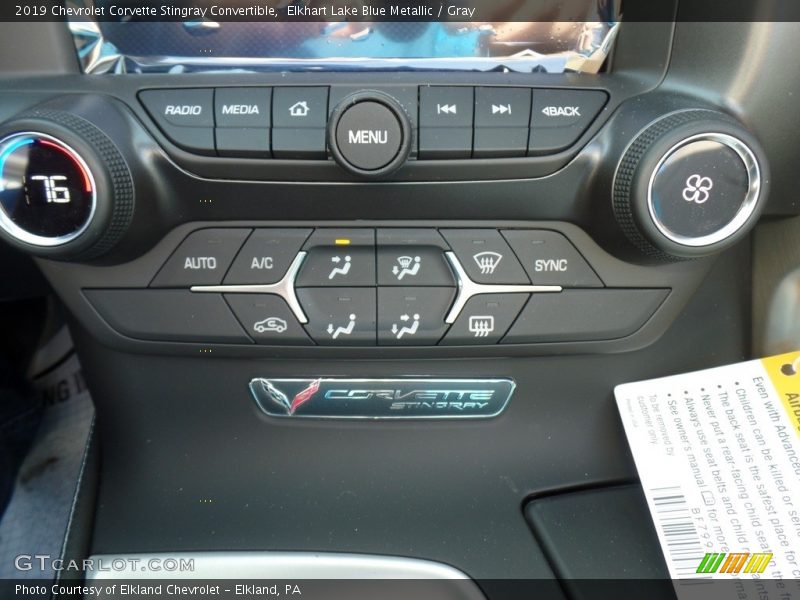 Elkhart Lake Blue Metallic / Gray 2019 Chevrolet Corvette Stingray Convertible