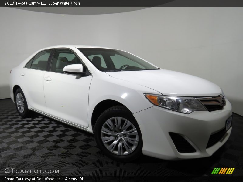 Super White / Ash 2013 Toyota Camry LE