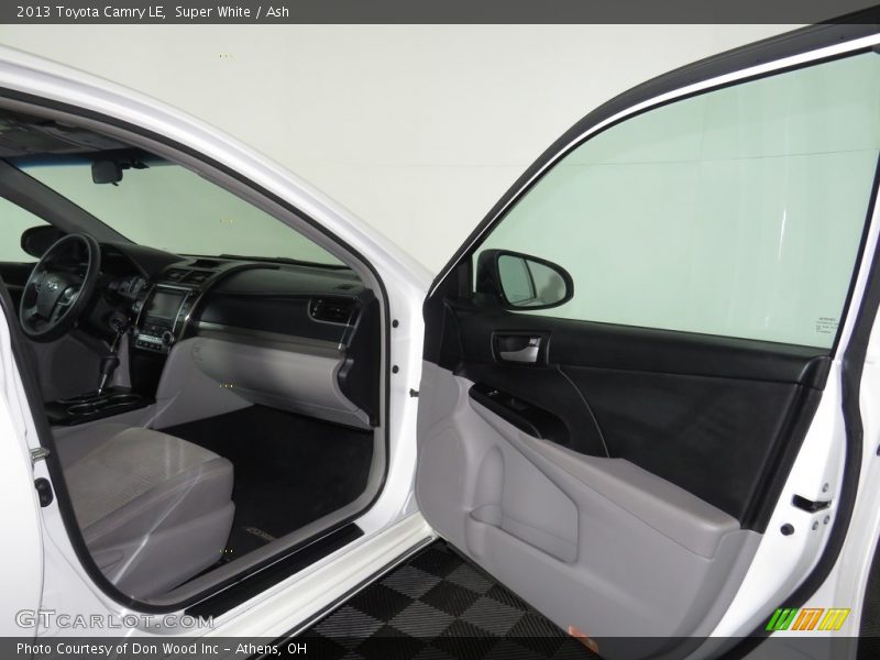 Super White / Ash 2013 Toyota Camry LE