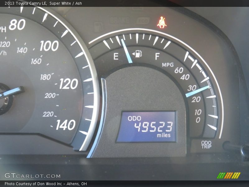 Super White / Ash 2013 Toyota Camry LE
