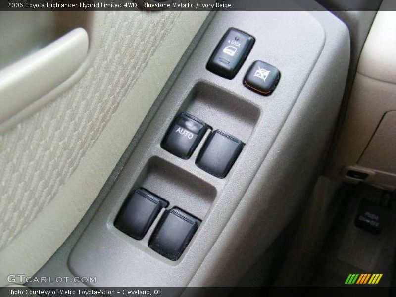 Bluestone Metallic / Ivory Beige 2006 Toyota Highlander Hybrid Limited 4WD