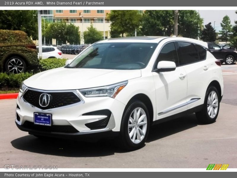 White Diamond Pearl / Parchment 2019 Acura RDX AWD