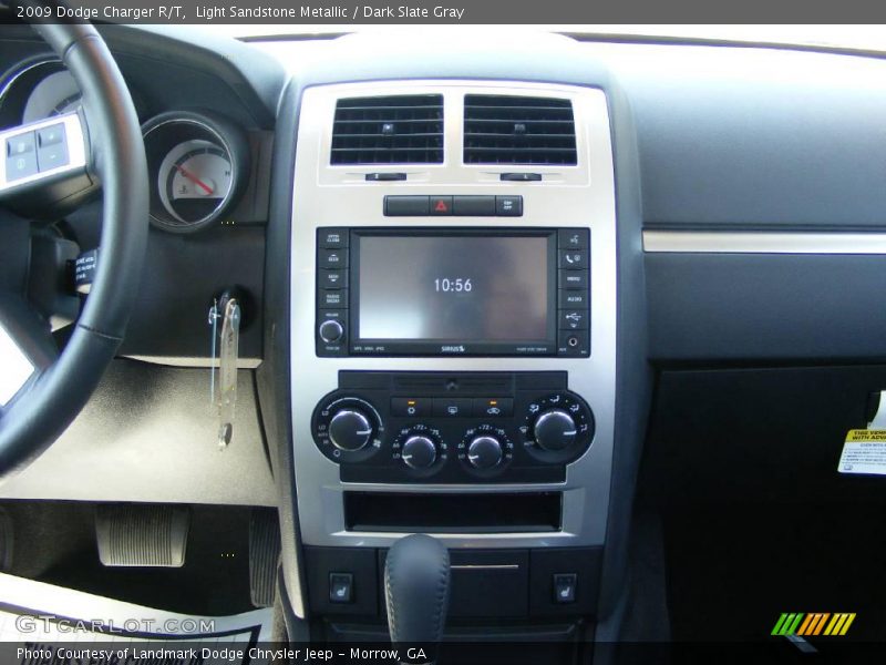 Light Sandstone Metallic / Dark Slate Gray 2009 Dodge Charger R/T