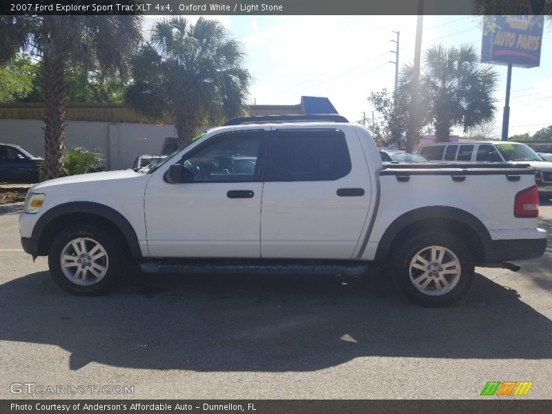 Oxford White / Light Stone 2007 Ford Explorer Sport Trac XLT 4x4