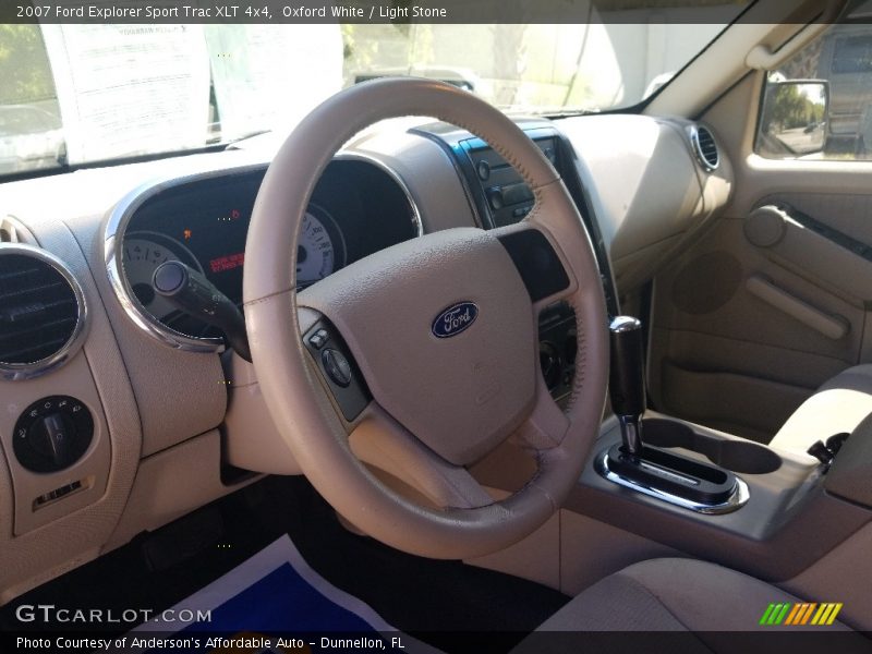 Oxford White / Light Stone 2007 Ford Explorer Sport Trac XLT 4x4