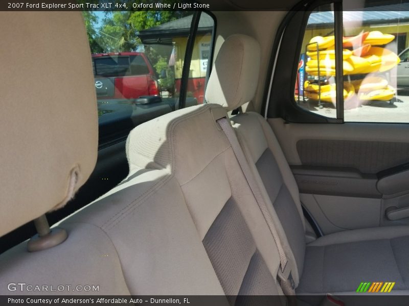 Oxford White / Light Stone 2007 Ford Explorer Sport Trac XLT 4x4