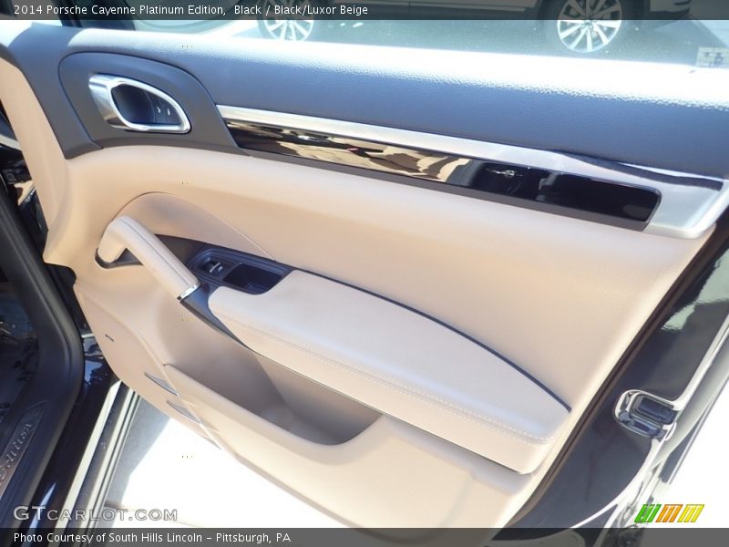 Black / Black/Luxor Beige 2014 Porsche Cayenne Platinum Edition