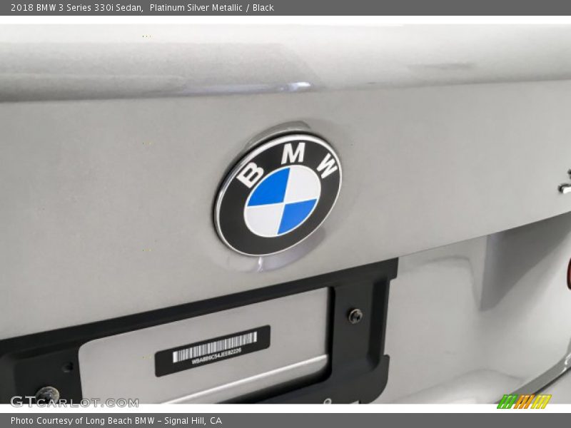 Platinum Silver Metallic / Black 2018 BMW 3 Series 330i Sedan