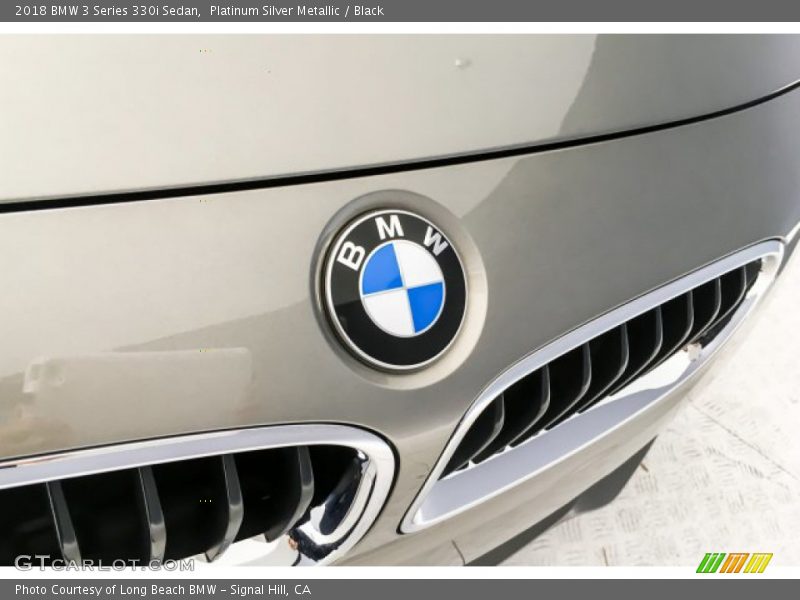 Platinum Silver Metallic / Black 2018 BMW 3 Series 330i Sedan
