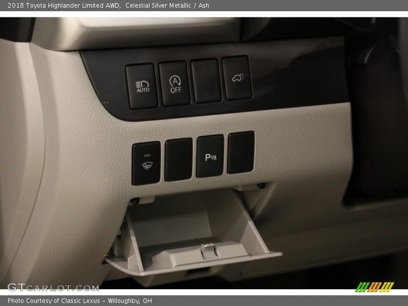 Celestial Silver Metallic / Ash 2018 Toyota Highlander Limited AWD