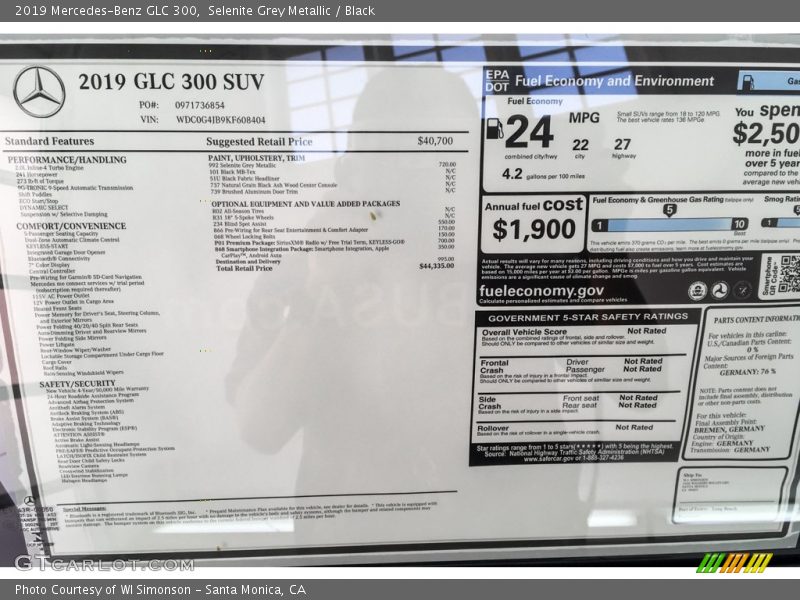 Selenite Grey Metallic / Black 2019 Mercedes-Benz GLC 300