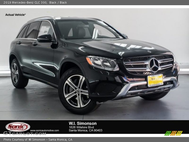 Black / Black 2019 Mercedes-Benz GLC 300