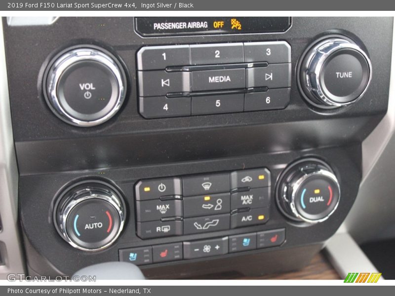 Ingot Silver / Black 2019 Ford F150 Lariat Sport SuperCrew 4x4