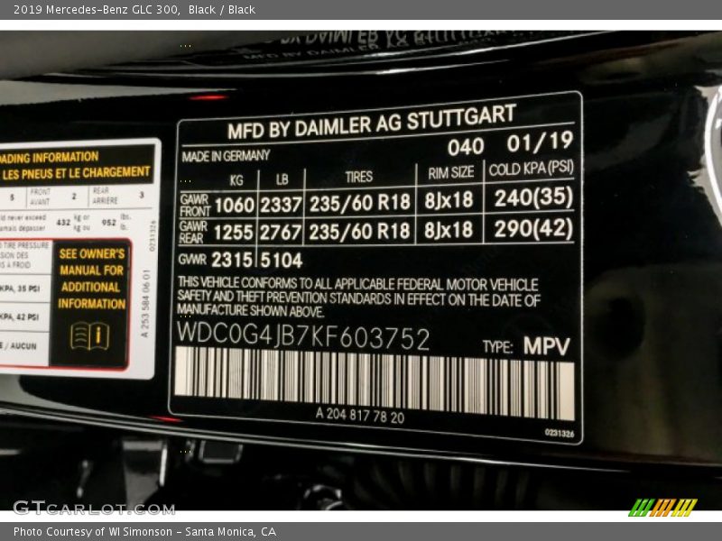 Black / Black 2019 Mercedes-Benz GLC 300