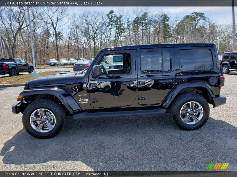 Black / Black 2019 Jeep Wrangler Unlimited Sahara 4x4