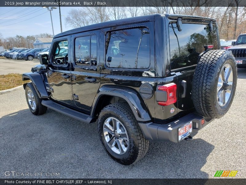 Black / Black 2019 Jeep Wrangler Unlimited Sahara 4x4