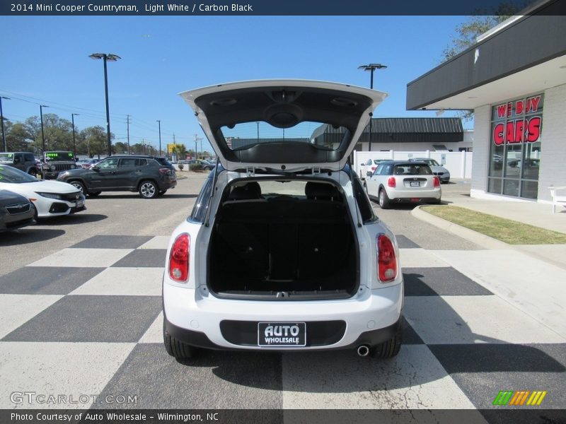 Light White / Carbon Black 2014 Mini Cooper Countryman