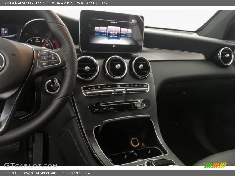 Polar White / Black 2019 Mercedes-Benz GLC 350e 4Matic