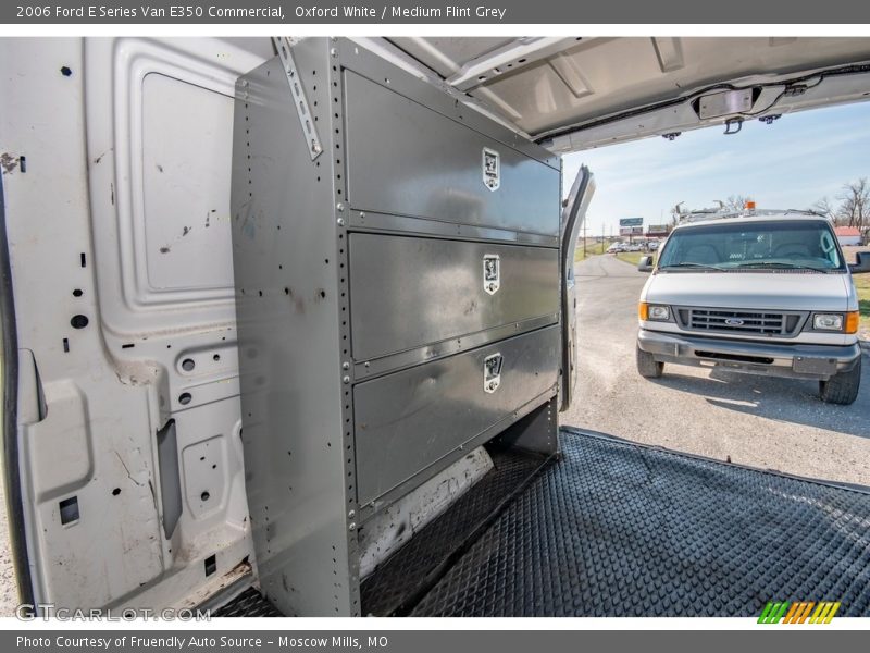Oxford White / Medium Flint Grey 2006 Ford E Series Van E350 Commercial