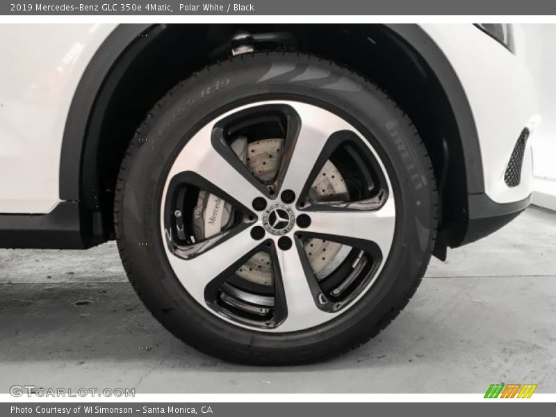 Polar White / Black 2019 Mercedes-Benz GLC 350e 4Matic