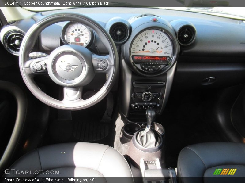 Light White / Carbon Black 2014 Mini Cooper Countryman