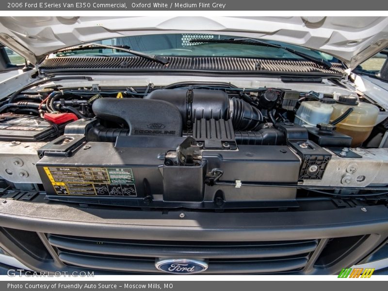 Oxford White / Medium Flint Grey 2006 Ford E Series Van E350 Commercial