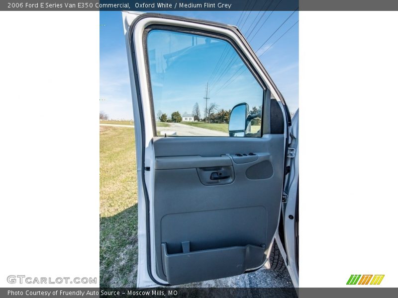 Oxford White / Medium Flint Grey 2006 Ford E Series Van E350 Commercial