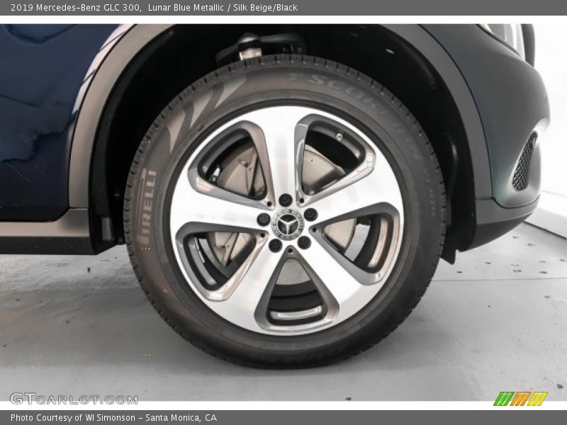 Lunar Blue Metallic / Silk Beige/Black 2019 Mercedes-Benz GLC 300