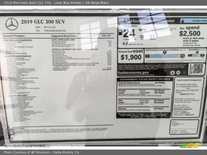 Lunar Blue Metallic / Silk Beige/Black 2019 Mercedes-Benz GLC 300