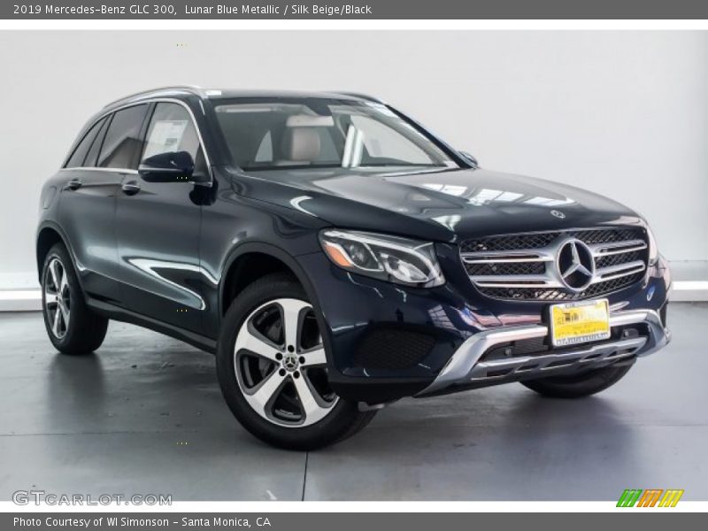 Lunar Blue Metallic / Silk Beige/Black 2019 Mercedes-Benz GLC 300