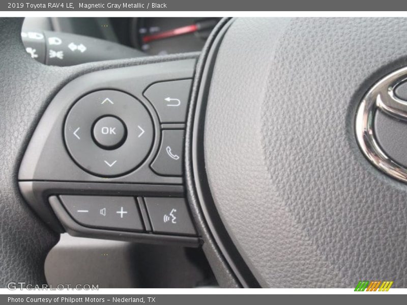 Magnetic Gray Metallic / Black 2019 Toyota RAV4 LE