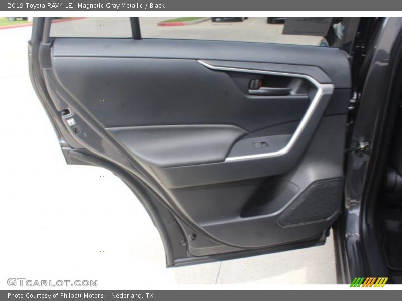 Magnetic Gray Metallic / Black 2019 Toyota RAV4 LE