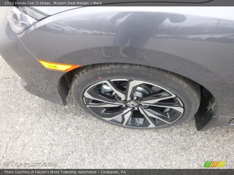 Modern Steel Metallic / Black 2019 Honda Civic Si Sedan