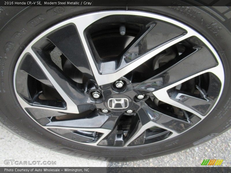 Modern Steel Metallic / Gray 2016 Honda CR-V SE