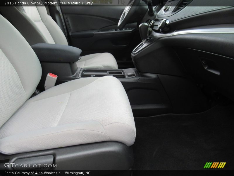 Modern Steel Metallic / Gray 2016 Honda CR-V SE