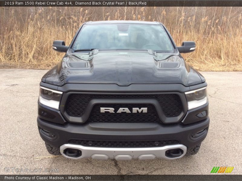 Diamond Black Crystal Pearl / Black/Red 2019 Ram 1500 Rebel Crew Cab 4x4