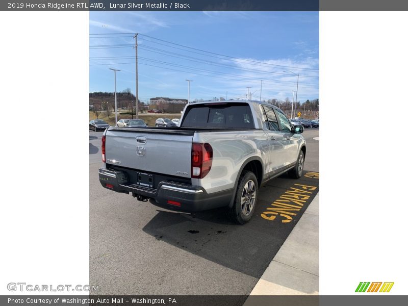 Lunar Silver Metallic / Black 2019 Honda Ridgeline RTL AWD