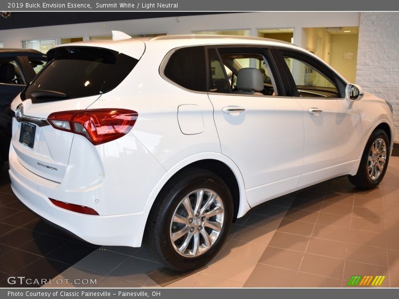 Summit White / Light Neutral 2019 Buick Envision Essence