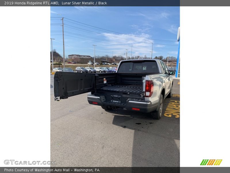 Lunar Silver Metallic / Black 2019 Honda Ridgeline RTL AWD