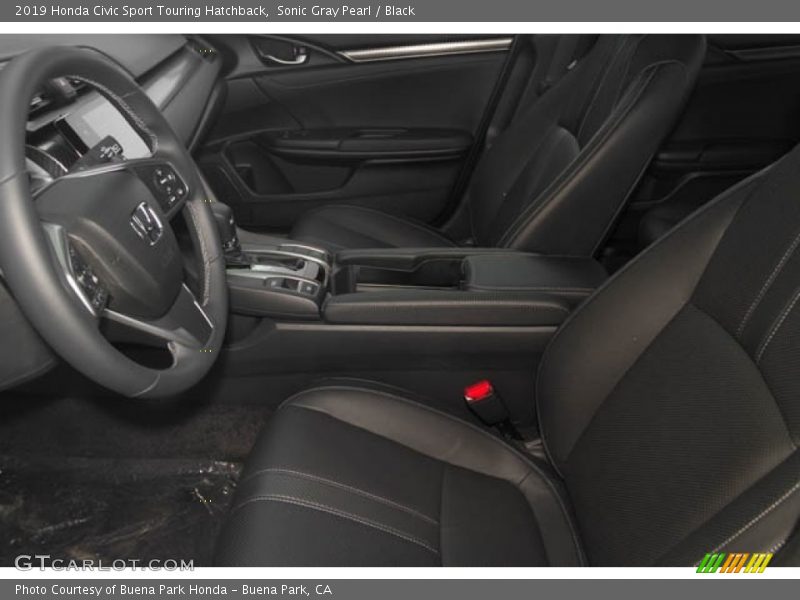 Sonic Gray Pearl / Black 2019 Honda Civic Sport Touring Hatchback