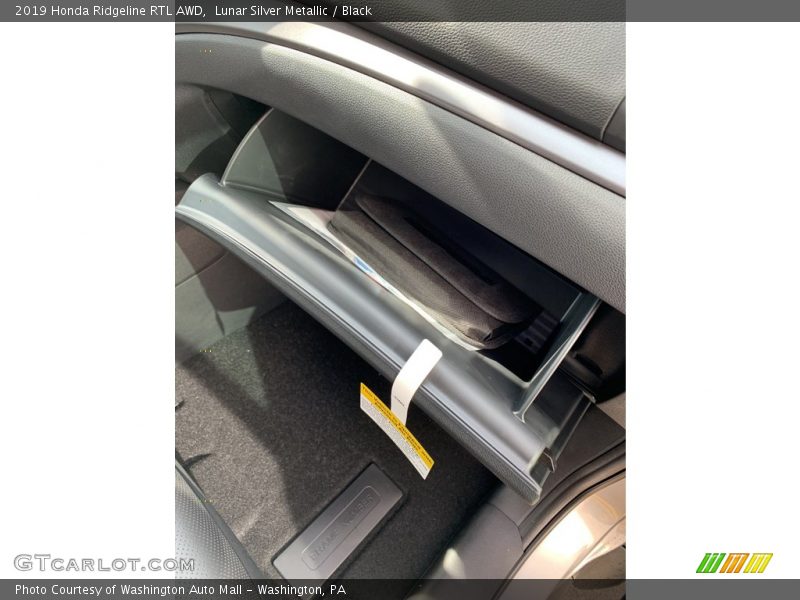 Lunar Silver Metallic / Black 2019 Honda Ridgeline RTL AWD