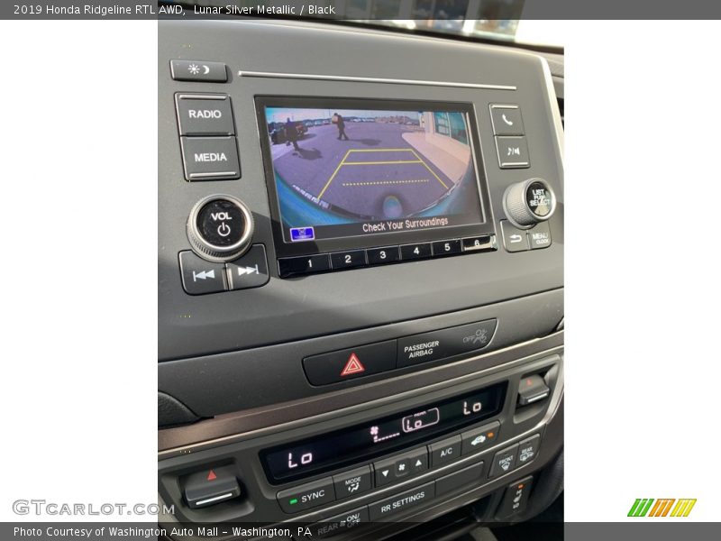 Lunar Silver Metallic / Black 2019 Honda Ridgeline RTL AWD