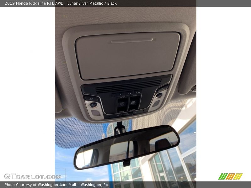 Lunar Silver Metallic / Black 2019 Honda Ridgeline RTL AWD