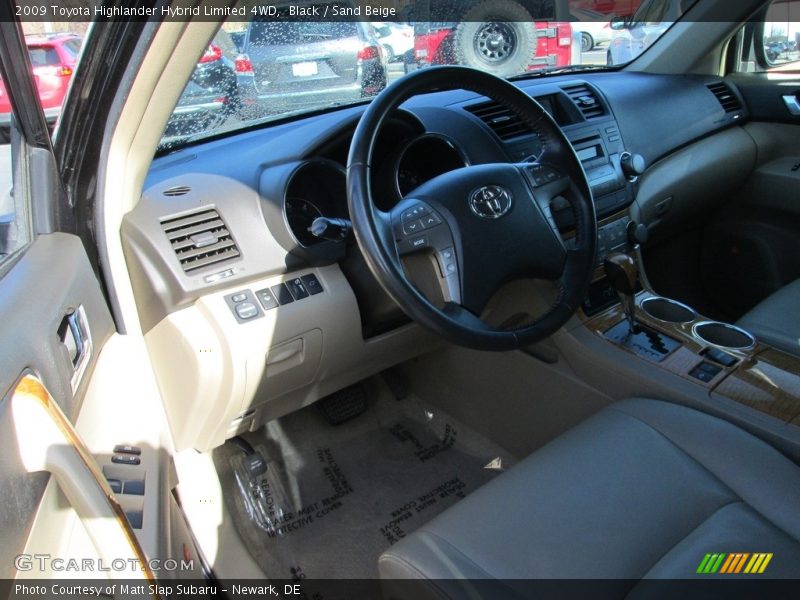 Black / Sand Beige 2009 Toyota Highlander Hybrid Limited 4WD